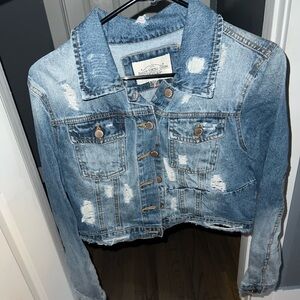 Like New Jean Jacket ✨